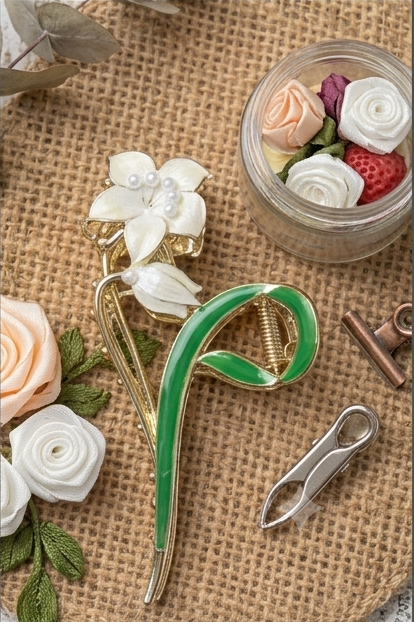 FLORAL STEM, GOLDEN TULIP & LOTUS BROOCH