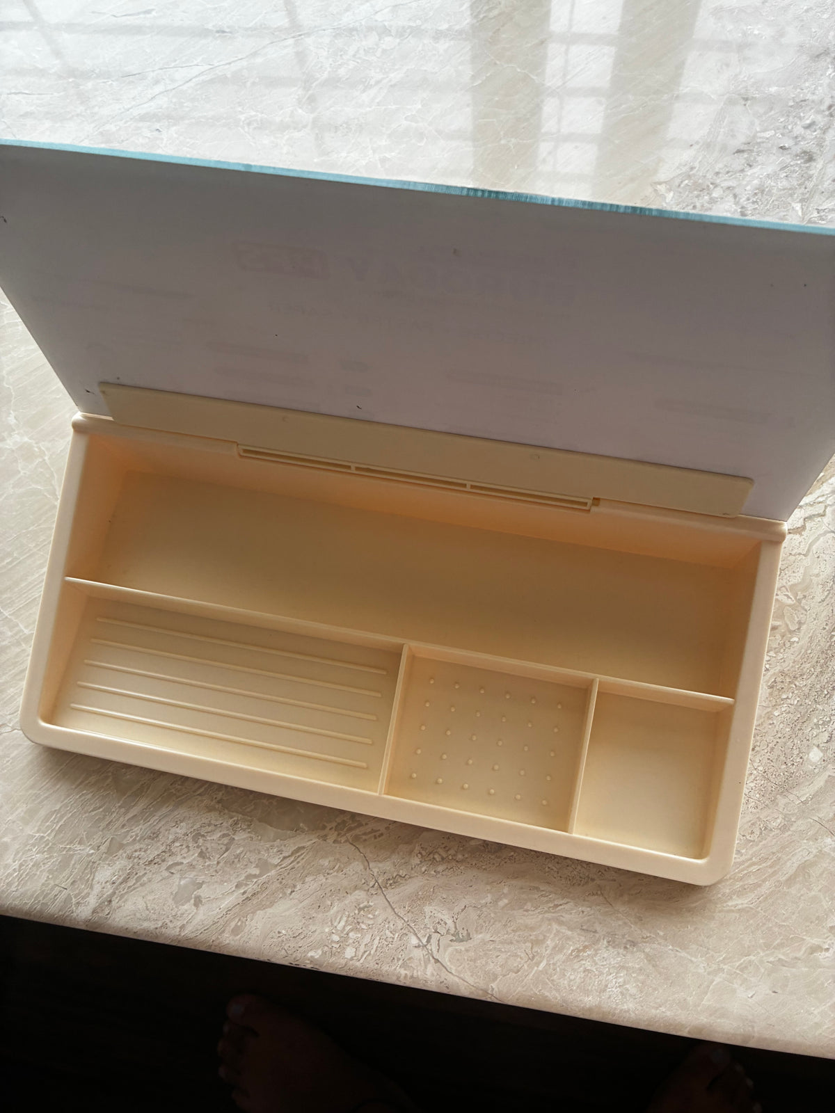 Time table desk organiser