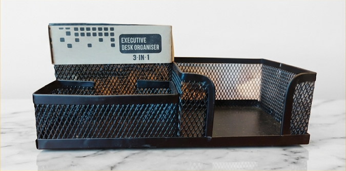 DESK ORGANISER